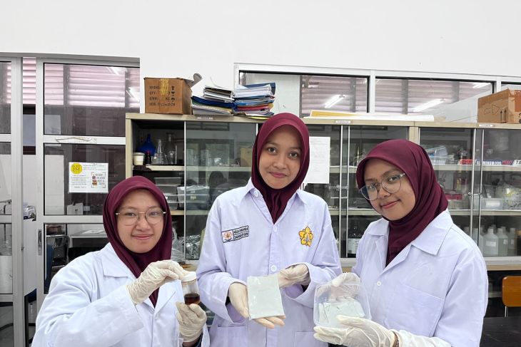 Mahasiswa USK kembangkan teknologi penyaring air dari kulit manggis