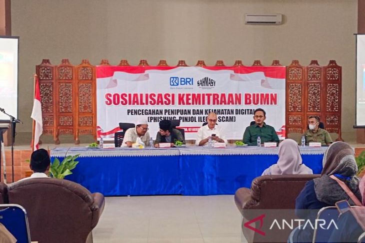 Komisi VI DPR dan BRI Situbondo edukasi pencegahan kejahatan digital