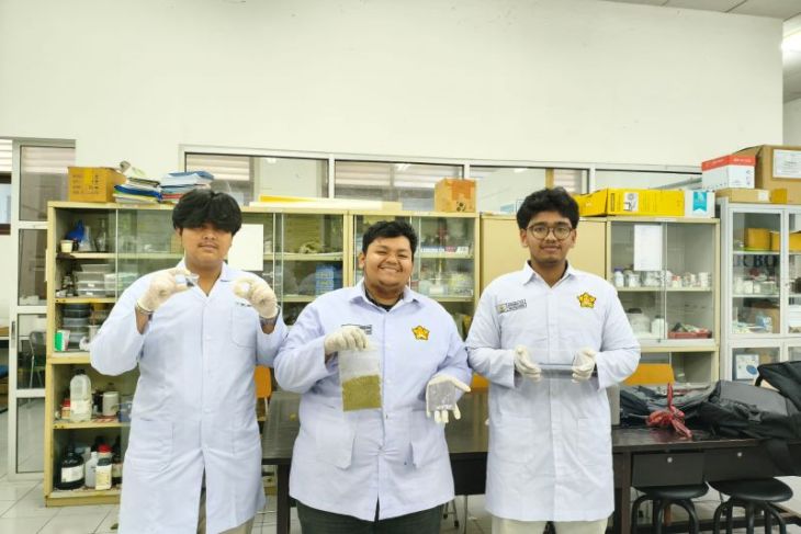 Mahasiswa USK kembangkan penjernih air dari ekstrak rumput bambu