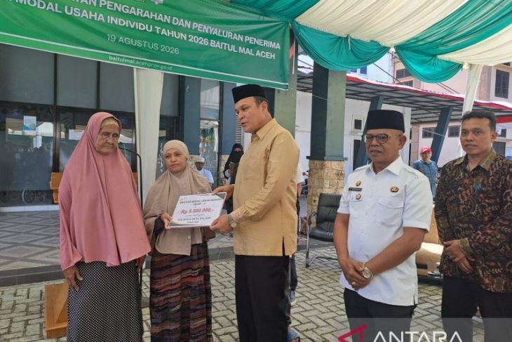 Baitul Mal salurkan Rp32 miliar bantuan usaha individu untuk 6.431 pelaku UMKM Aceh