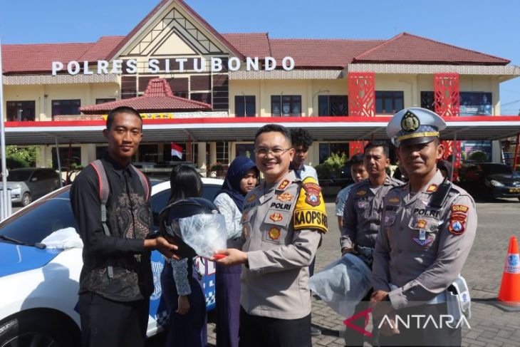 Polres Situbondo luncurkan program SIM Pelajar