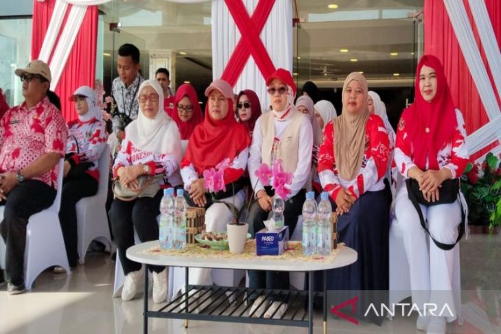 Dharma Wanita Setwan Kotabaru Ikuti lomba HUT ke-81 RI