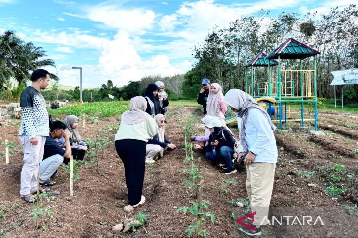 ULM bantu Desa Tirta Jaya kembangkan agroekoeduwisata terpadu