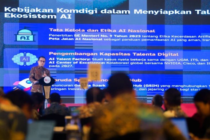 Wamenkomdigi tekankan pentingnya tata kelola AI di sektor keuangan