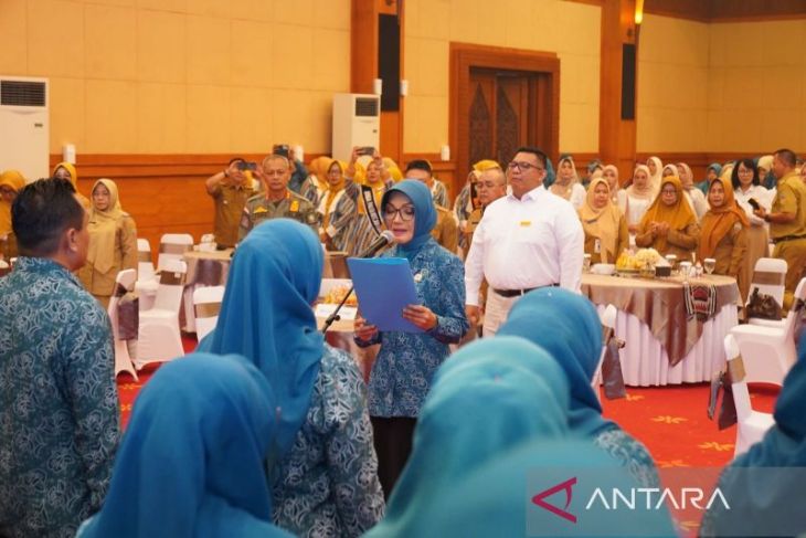 PKK Pontianak ajak pengurus bantu pemerintah hadir di tengah warga