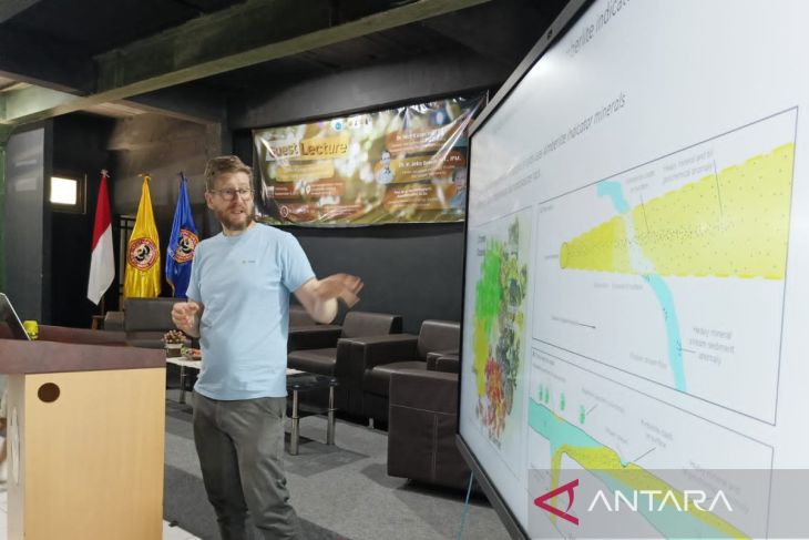 ULM datangkan pakar Jerman membahas eksplorasi geologi intan Kalimantan