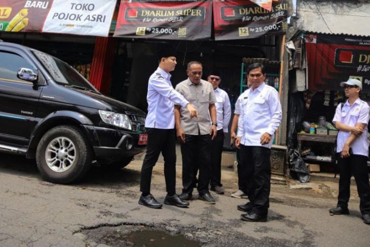 Pemkab Trenggalek segera perbaiki jalan rusak Krandekan-Gandusari