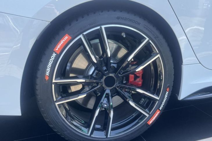 Hankook hadirkan Ventus evo untuk mobil premium & performa tinggi