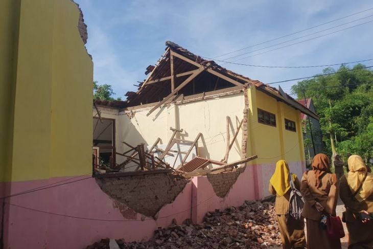 Pemerintah perbaiki ruang kelas SDN Babadan ambruk gunakan dana APBN