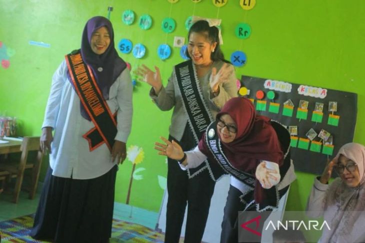 Pemerintah Bangka Barat tingkatkan peran keluarga siapkan anak masuk PAUD