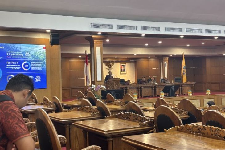Koster tegaskan hibah masyarakat disalurkan tanpa diskriminasi