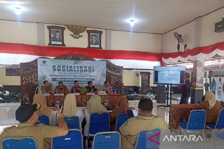 10.500 buruh terima bantuan DBHCHT di Pamekasan