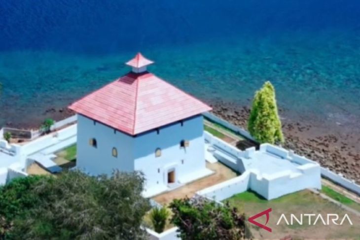 Pemprov Maluku perkuat mitigasi kenaikan permukaan air laut lindungi masyarakat pesisir