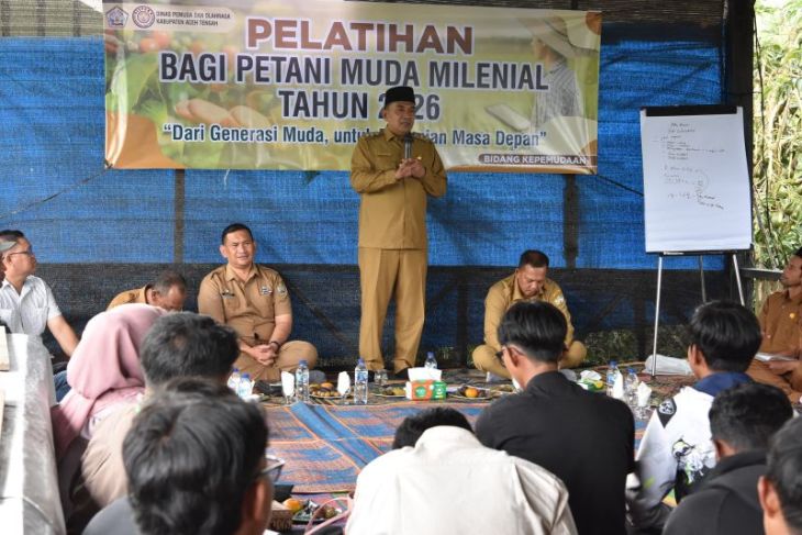 Pemuda Aceh Tengah dilatih budidaya tanamam kopi
