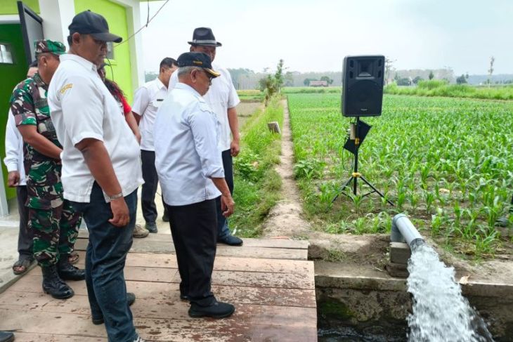 Pemkab Blitar sebut petani terbantu dengan fasilitas pompa air