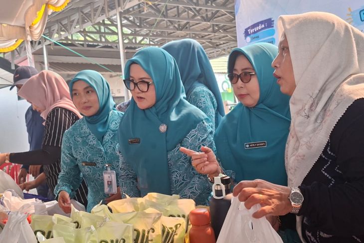 TP PKK Tabalong - DKUPP gelar pasar murah, tekan inflasi