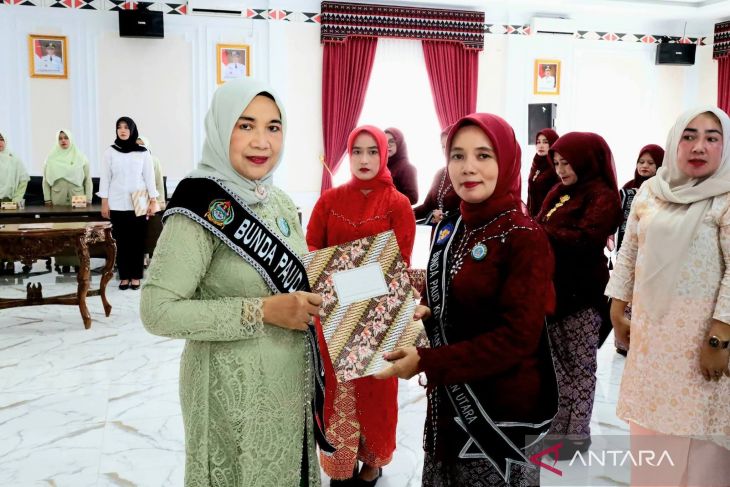 Bunda PAUD Madina kukuhkan Bunda PAUD kecamatan