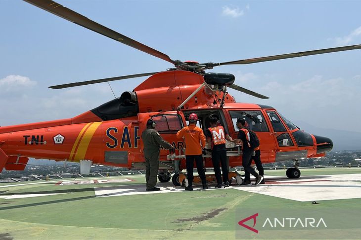 Basarnas airlifts Moto2 rider to hospital after crash at Indonesian GP