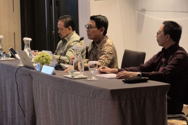 Bupati Badung sampaikan program pelindungan pekerja saat tahapan wawancara Jamsostek Award