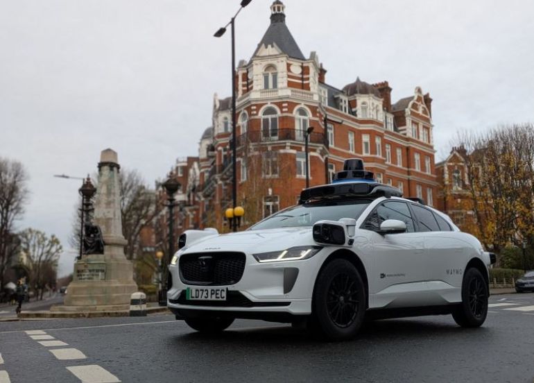 Robotaxi Waymo melakukan sesuatu hingga tarik perhatian pemerintah AS