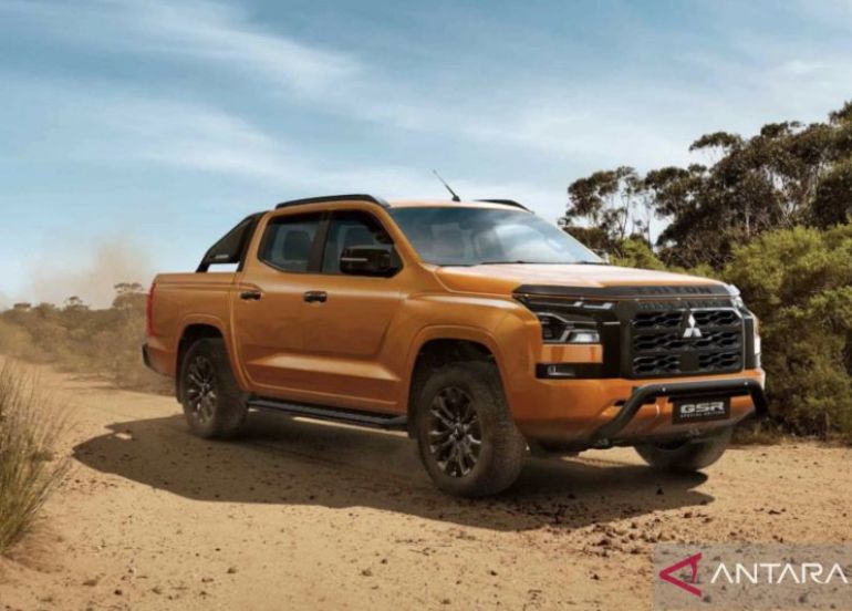 Mitsubishi Triton 2026 tambahkan dua edisi khusus pekerja konstruksi