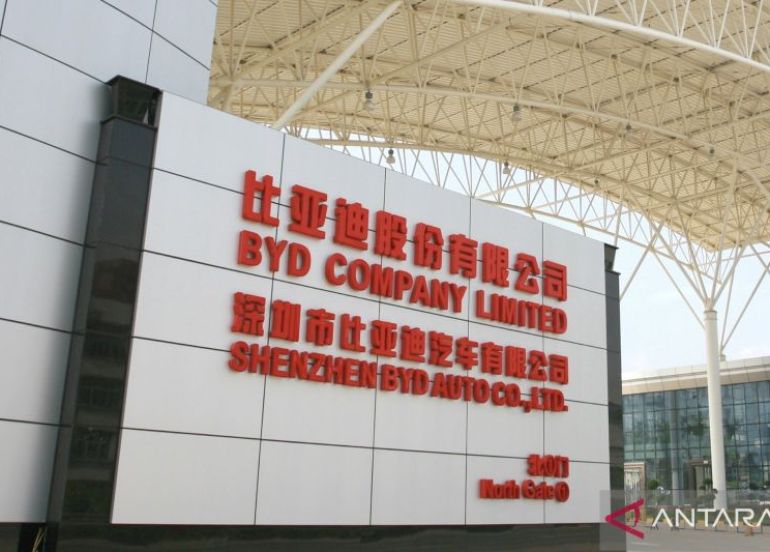 BYD ajukan permohonan paten untuk desain kabinet baterai
