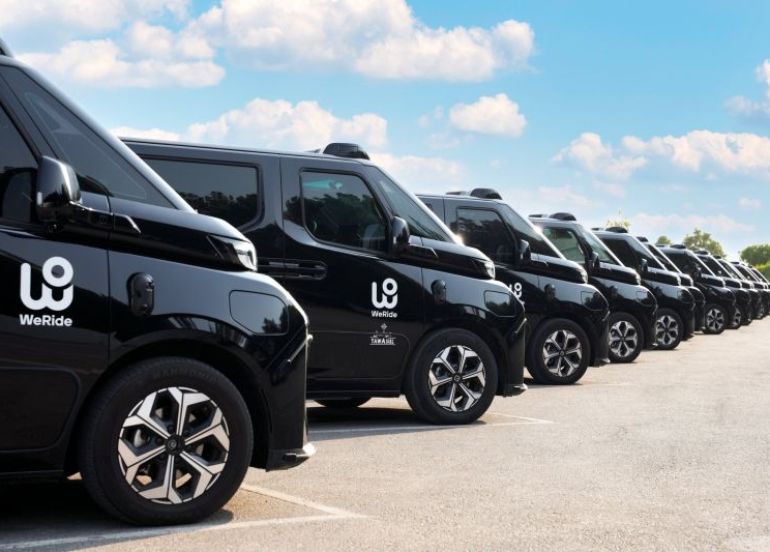 Zaman taksi otonom, giliran WeRide-Geely rilis 2.000 Robotaxi di 2026