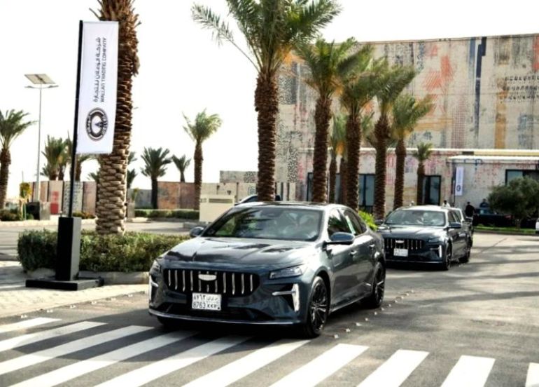 Geely buka pra-penjualan Preface i-HEV mulai Rp268 juta