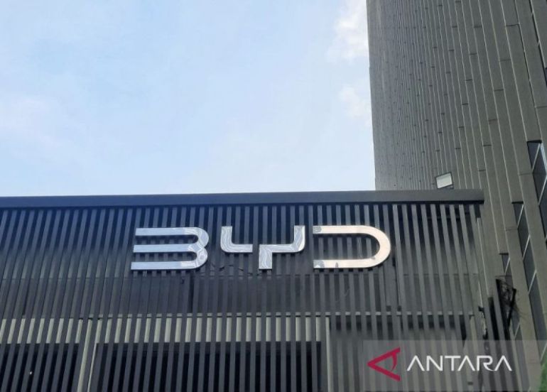BYD dan Car Inc. kolaborasi 100.000 mobil rental dan Flash Charging