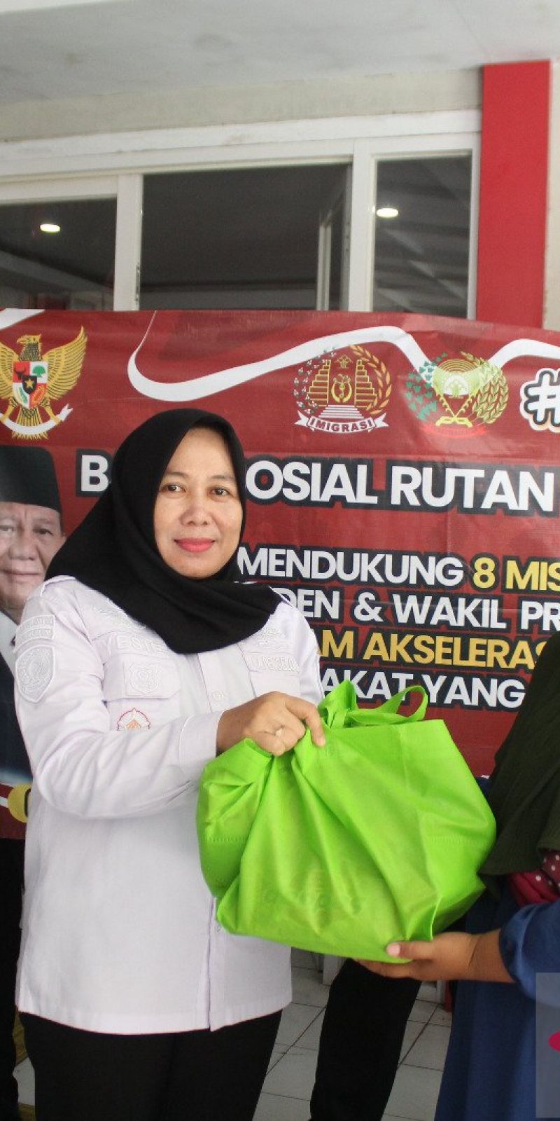 Rutan Situbondo berikan paket sembako untuk keluarga narapidana kurang mampu