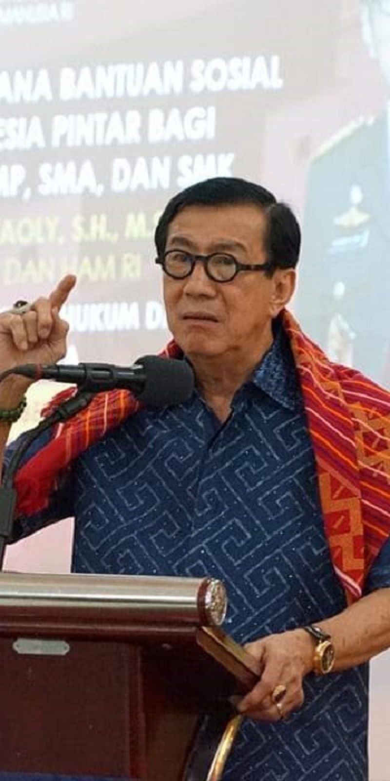 Yasonna berikan pernyataan terkait video pemberhentian Ronny Sompie