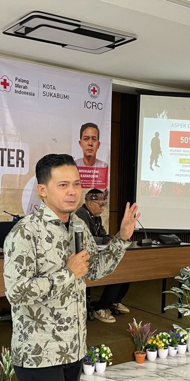 PMI Sukabumi-ICRC bedah buku Islam dan Hukum Humaniter Internasional