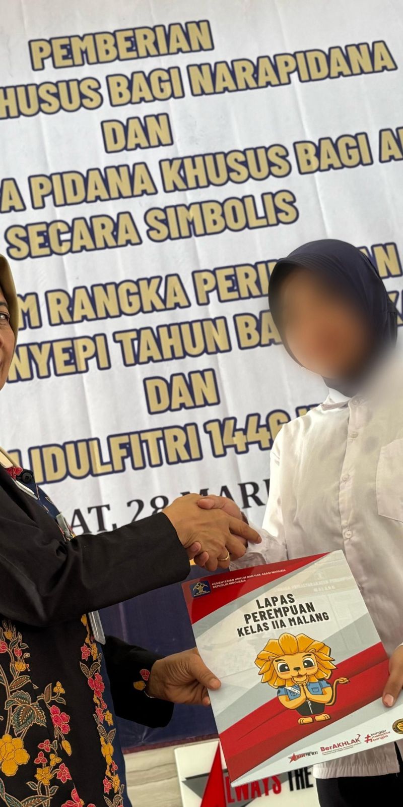 Sebanyak 345 warga binaan Lapas Perempuan Malang dapat remisi Idul Fitri