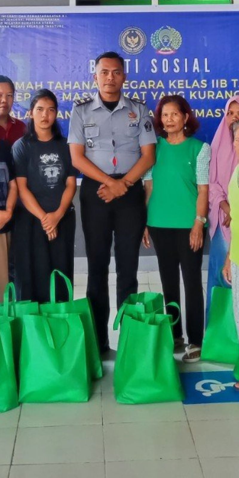 Rutan Tarutung gelar bakti sosial bagi masyarakat kurang mampu