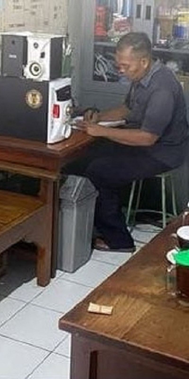 Lapas Madiun gagalkan penyelundupan HP di pakaian dalam