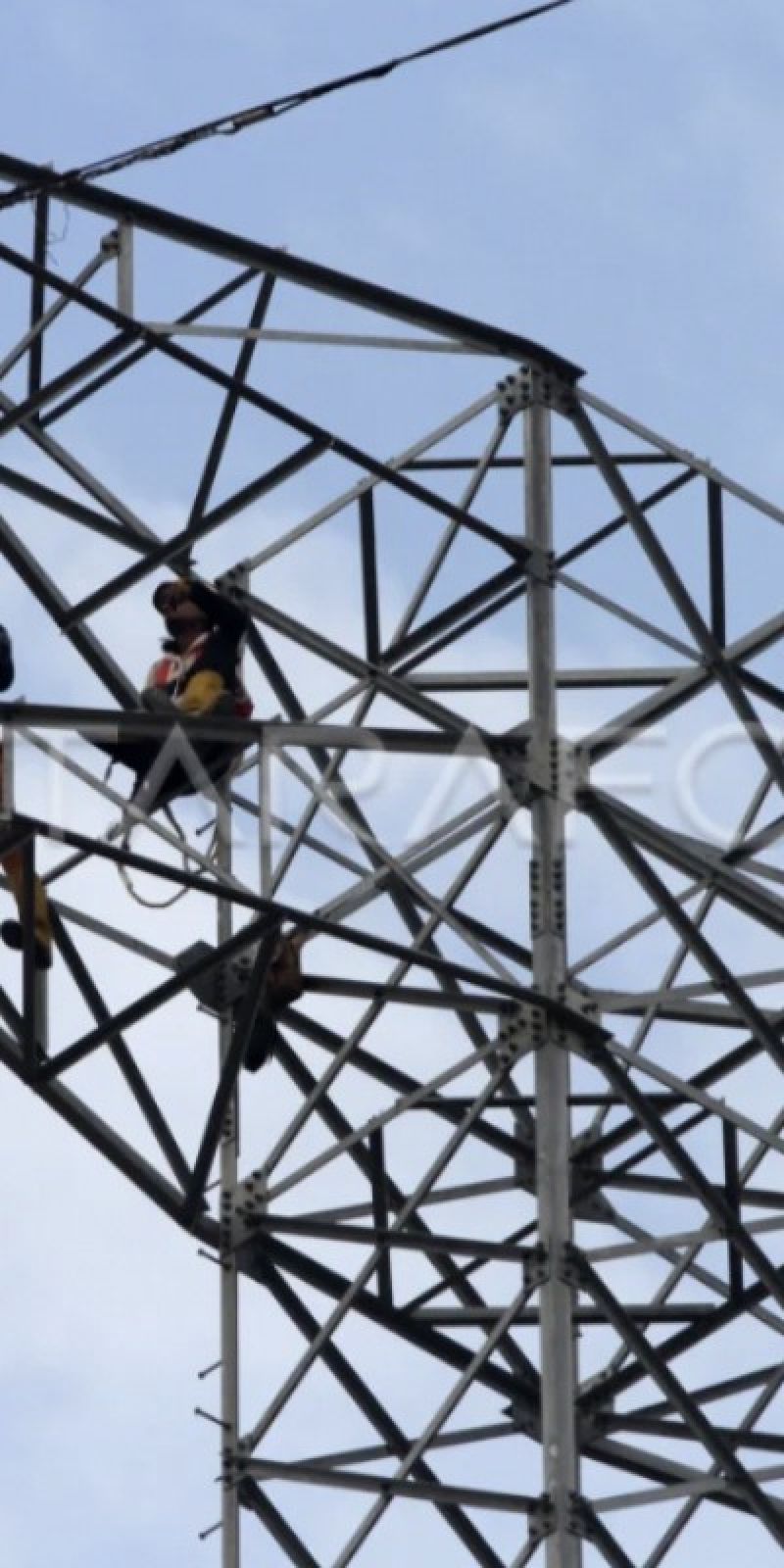 Sertifikasi 47 tower di Kalteng beri kepastian hukum aset negara