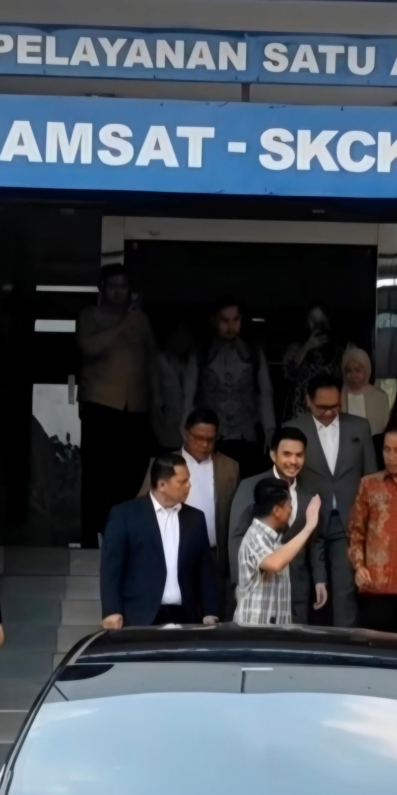 Jokowi sambangi Polda Metro Jaya, kuasa hukum sebut terkait ijazah palsu