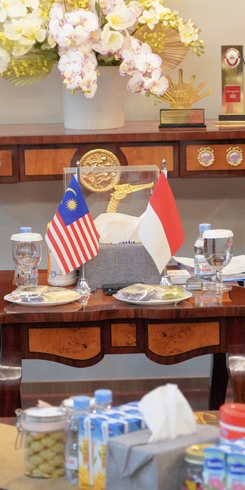 Temui Menteri dari Malaysia, Supratman bahas pembangunan hukum di ASEAN