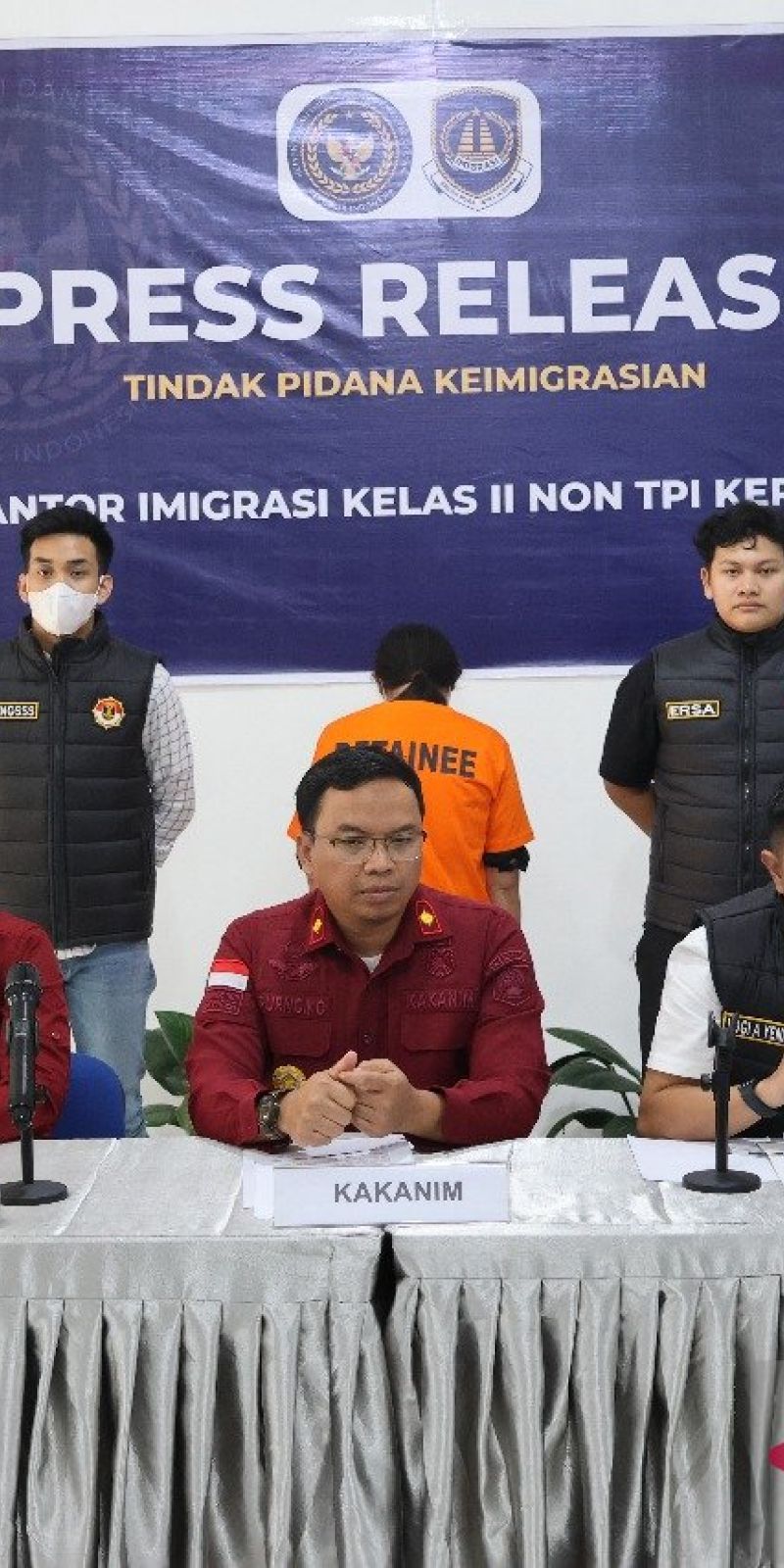 Imigrasi Kelas II Non TPI Kerinci amankan seorang WNA