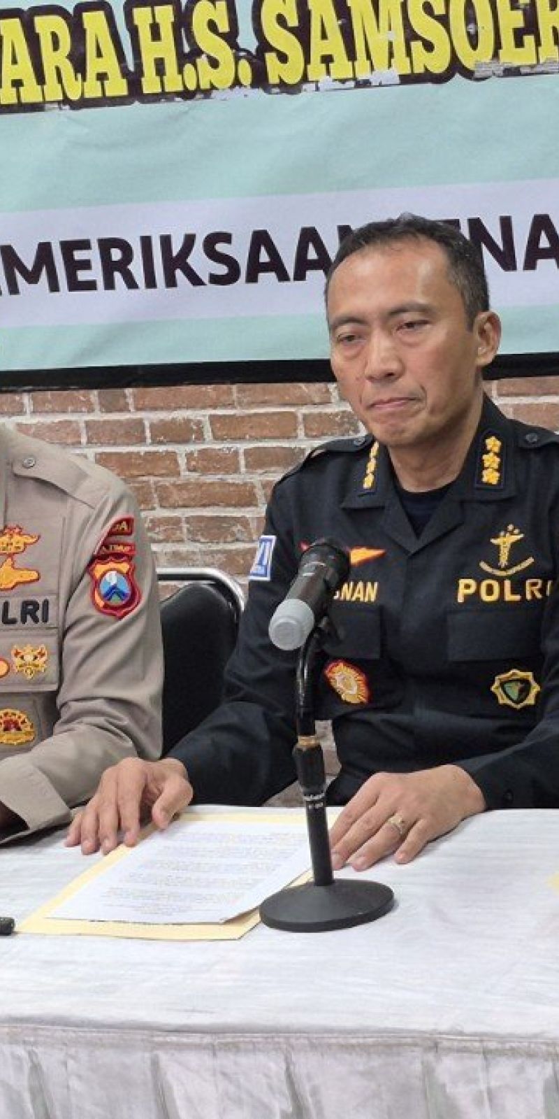 Quloqqa jinni porno Yetuk kolxoz ayollari bilan jinsiy aloqa