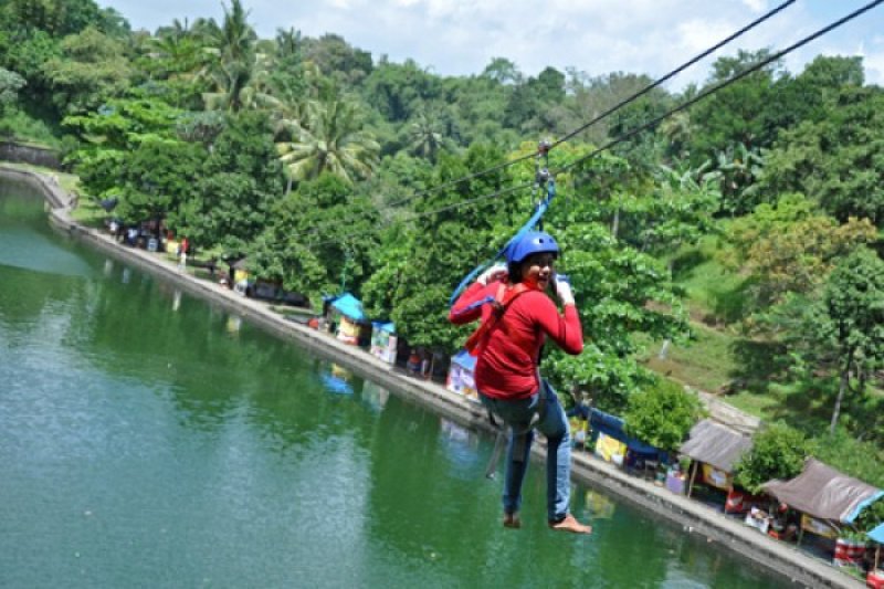 WISATA OUTBOUND