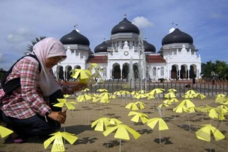 PESAN DUNIA TSUNAMI ACEH