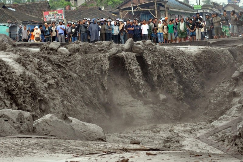 Banjir Lahar Bencana Merapi Terlama - ANTARA News