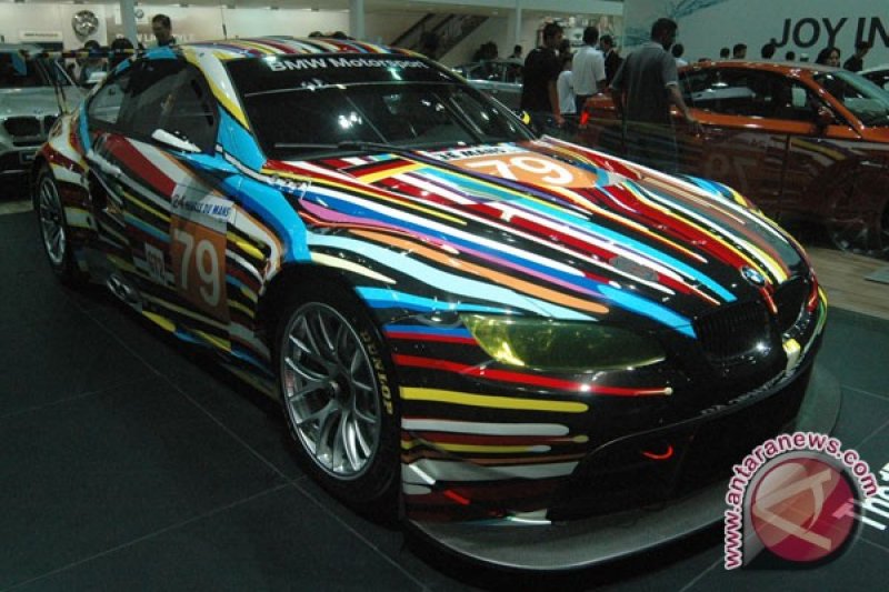 BMW Art Car 