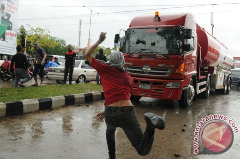 Rusak Mobil Pertamina