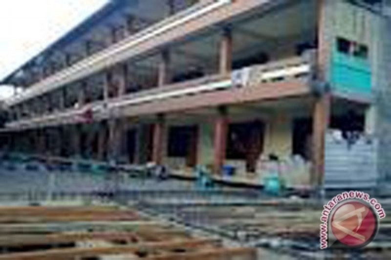 Penyair dunia kunjungi Ponpes Tegalrejo Magelang ANTARA Penyair dunia kunjungi Ponpes Tegalrejo Magelang ANTARA