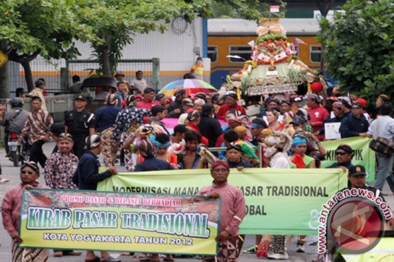 KIRAB PASAR TRADISIONAL