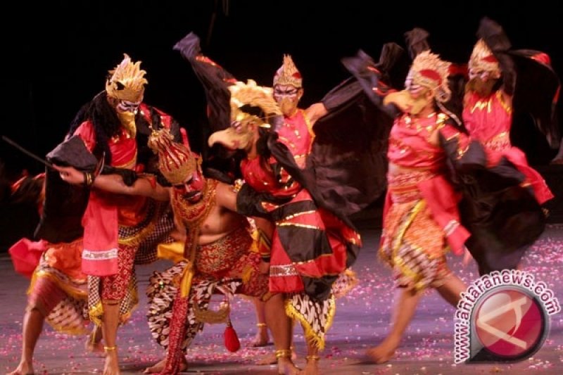 Lebaran 2016 - PT TWC pentaskan Ramayana Ballet "Full Story"