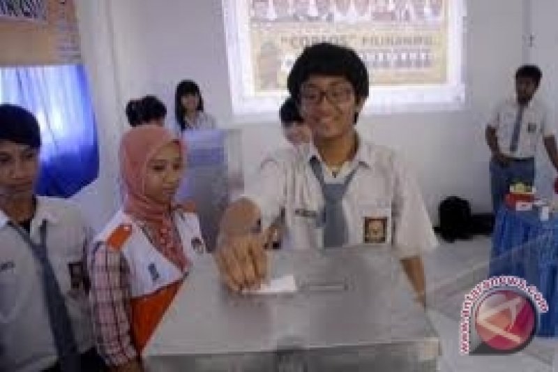 Pemilih pemula di Kulon Progo rekam KTP elektronik