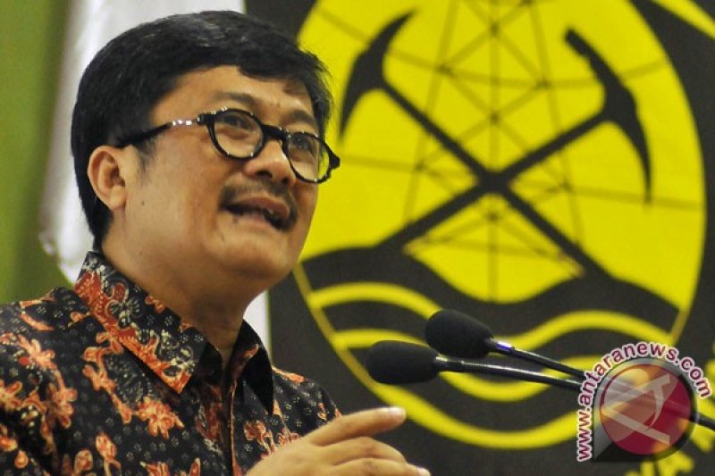 Kpk Periksa Kepala Skk Migas Antara News<script async src=